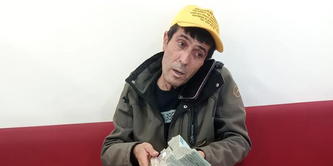 180 bin TL'yi dolandırıcılara kaptıracakken polis engelledi