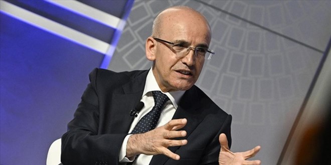 Bakan �im�ek: Sanayi �retiminde olumlu e�ilim s�r�yor