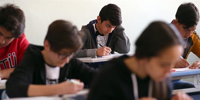 Rapor Kabineye sunuluyor: MEB'den 4 yllk lise eitimine '2+2' modeli