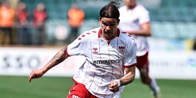 Yunan futbolcu, ehirde en ok vergi veren ikinci isim oldu