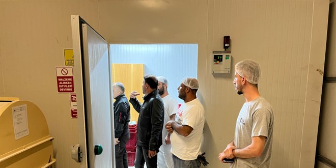 Denizli'de belediyenin ekmek fabrikasnda fare gezdii iddiasyla denetim yapld