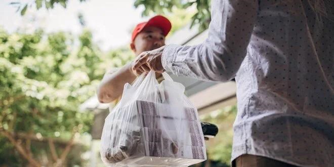 Uygulamann an buldu, iki yl boyunca bedava yemek yedi
