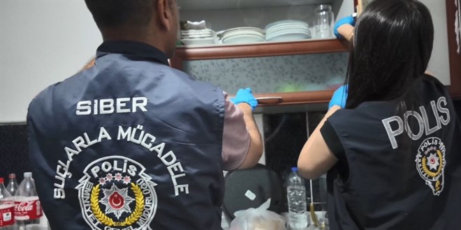 Mersin'de sosyal medya dolandrclarna operasyon: 5 tutuklama