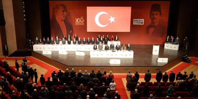 Galatasaray yönetimi ibra edildi