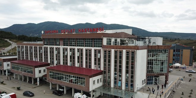 Karn arsyla hastaneye gitti: Hamile olduunu rendi