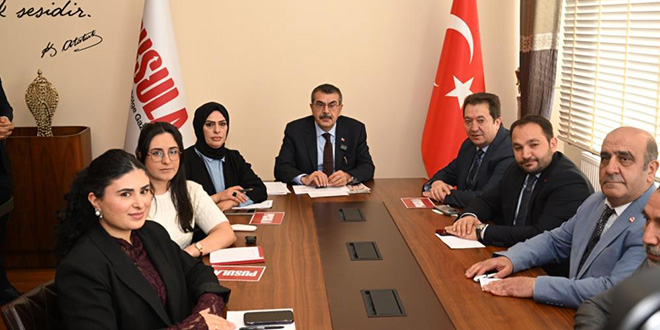 Bakan Tekin'den muhalefete tavsiye: Mantkl, makul nerileri varsa dinlerim