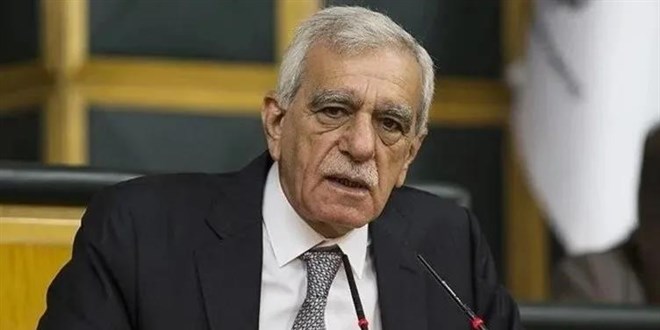 Eski Mardin Büyükşehir Belediye Başkanı Türk'e beraat kararı