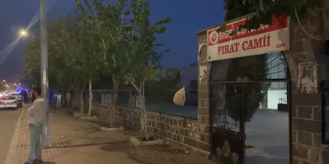 Cami bahesine gml bebek cesedi bulundu