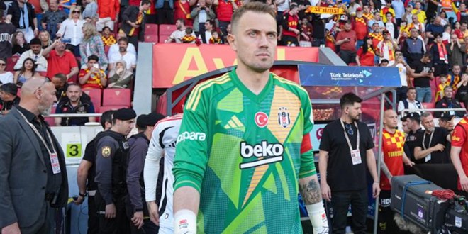 Kaptanl Elinden Alnan ve Yedek Braklan Mert Gnok Sessizliini Bozdu