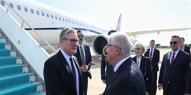 Birleik Krallk Babakan Starmer, Ankara'da