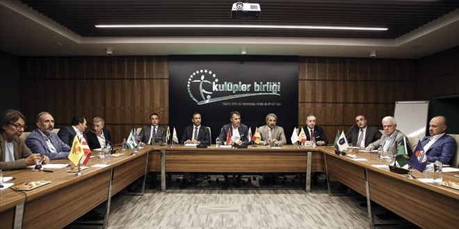 Kulpler Birliinden 'hakemler bahis oynuyor' iddiasna aklama