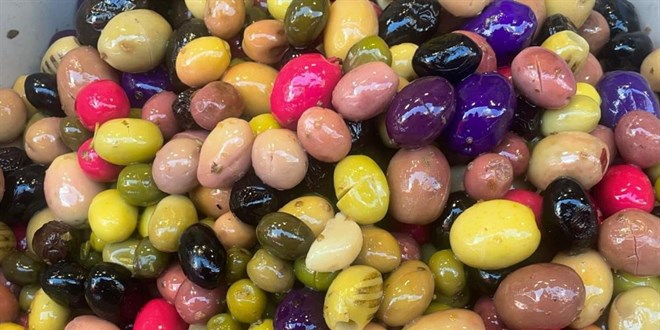 Karı kocanın zeytin kavgasından 'Osmanlı karışımı' çıktı - Son Dakika Haber