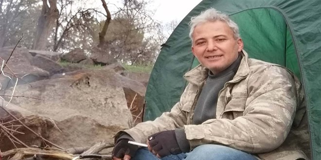 Motosikletle otomobil arpt kazada matematik retmeni hayatn kaybetti