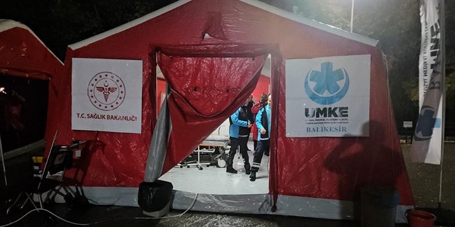 Bakan Memiolu Balkesir Depremine likin: 26 kii taburcu oldu