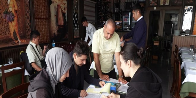 4 turiste 59 bin lira balık hesabı çıkaran restoranın cezası belli oldu - Son Dakika Haber