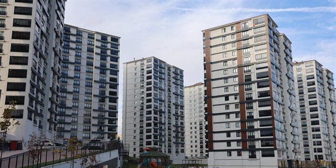 Ynetim aidat 27 Bin TL'ye kard: Site sakinleri 'kayyum' istedi!