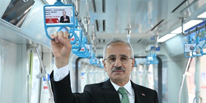 Uralolu: Marmaray, 12 ylda 1 milyar 430 milyon yolcuya hizmet verdi - Son Dakika Haber