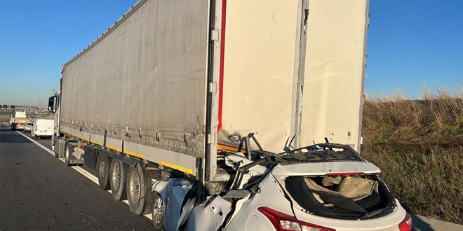 Kuzey Marmara Otoyolu'nda otomobil tra arpt: 1 l - Son Dakika Haber