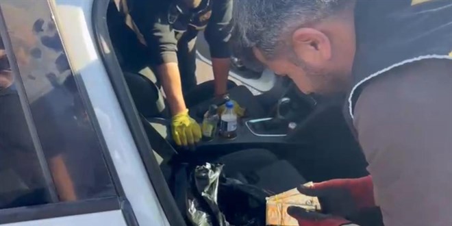 Osmaniye'de 7 kilogram gmrk kaa kle altn ele geirildi - Son Dakika Haber