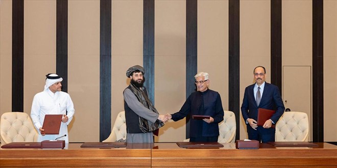 Afganistan ve Pakistan, stanbul'da grt: Atekese devam karar kt