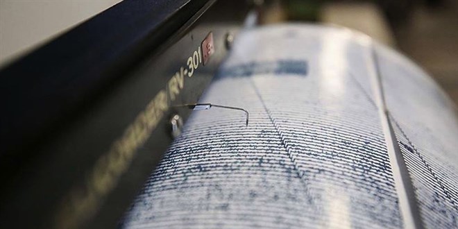 Balıkesir'de yine deprem! Bölge halkı diken üstünde... - Son Dakika Haber