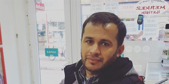 Traktör ile kazan arasına sıkışan köy muhtarı hayatını kaybetti - Son Dakika Haber