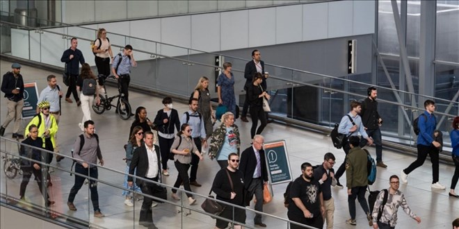 Yapay zeka etkisi: Byk irketler, onbinlerce alann iten karyor - Son Dakika Haber