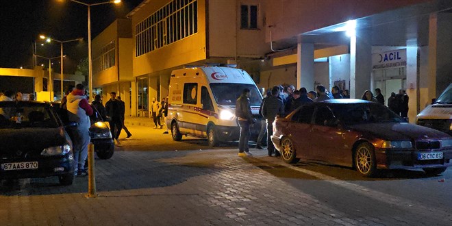 Eski polis av tfei ile katliam yapt; 2 l 2 yaral