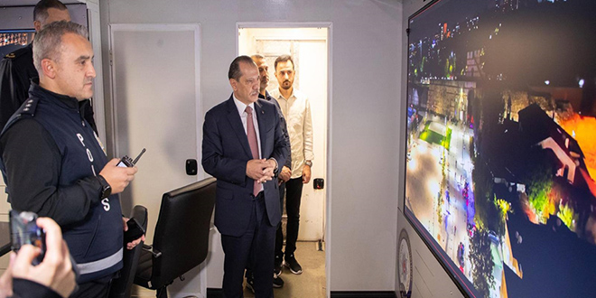 stanbul polisi yeni dron filosunu tantt: Havadan denetleme, karadan mdahale!