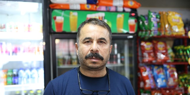 Gizemli hayrsever! Mahallelinin markete borcunu dedi - Son Dakika Haber