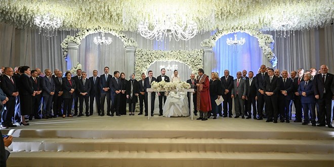 Ankara'da Protokol Buluturan Nikah: Mahmut zer'in Kz Evlendi