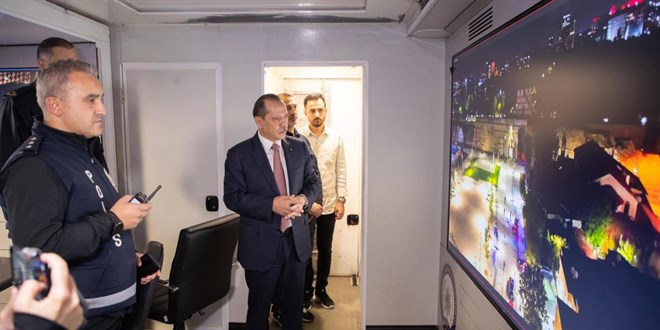 stanbul l Emniyet Mdr Yldz: stanbul'u drt bir yandan izliyoruz