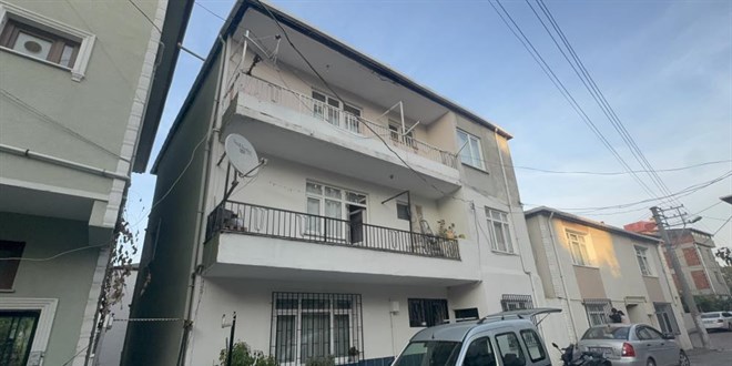 Kocaeli'de kolonlar atlayan bir bina daha boaltld - Son Dakika Haber