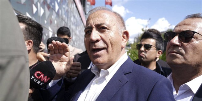 Mahkeme, CHP stanbul'da kayyuma devam dedi