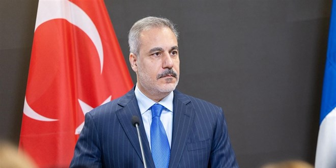 Bakan Fidan: nsani yardmlarn Gazze'ye girii yetersiz