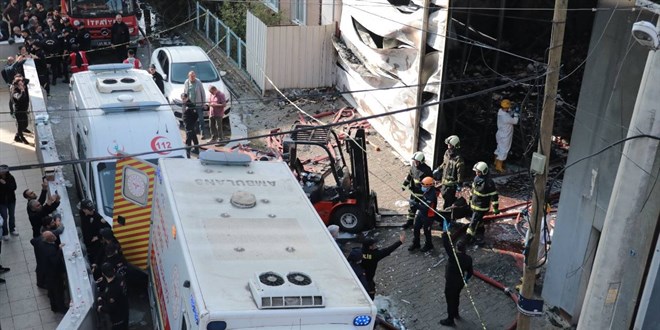 6 kiinin ld fabrika yangnnda 11 zanl gzaltnda - Son Dakika Haber