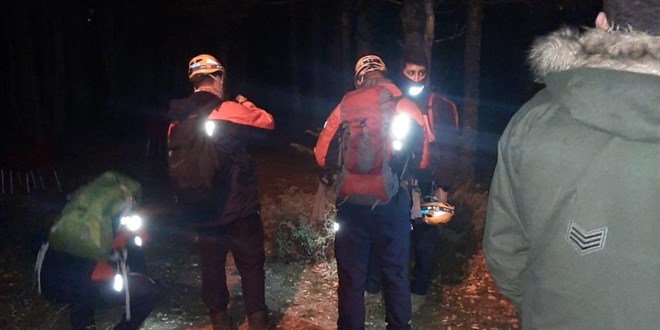 Uluda'da ormanda kaybolan 4 gen aranyor - Son Dakika Haber