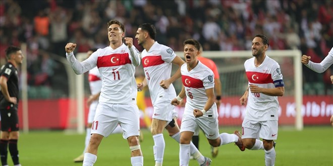 Futbolda milli mesai yarn balayacak