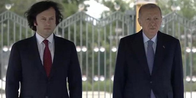 Cumhurbakan Erdoan, Grcistan Babakan Kobakhidze ile 'den kargo uan' grt