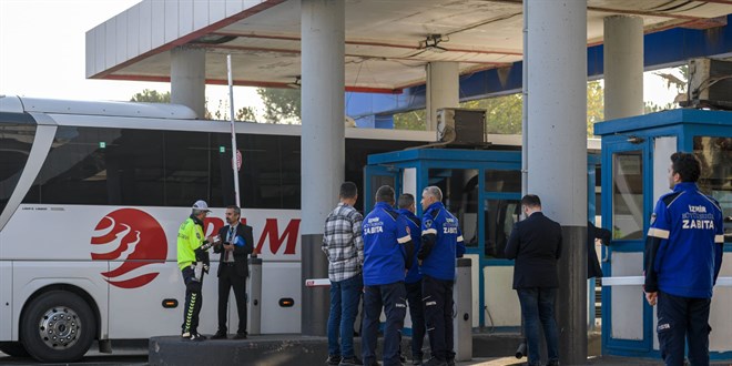 zmir BB, otobs terminalini ileten ZOTA'a haciz ilemi balatt - Son Dakika Haber
