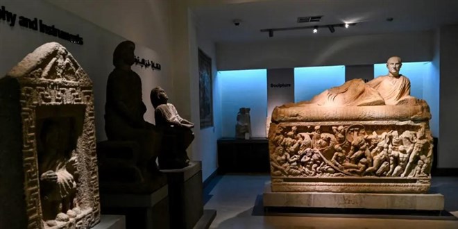 am Ulusal Mzesi'nde soygun: 6 heykel alnd - Son Dakika Haber