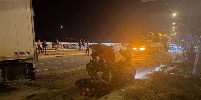 anakkale'de trla arpan traktrdeki kar koca ld - Son Dakika Haber