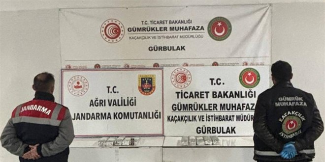 Grbulak'ta iki trda 10 kilo 574 gram uyuturucu ele geirildi - Son Dakika Haber