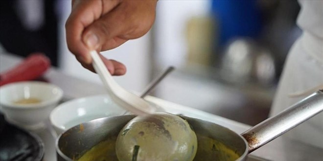 Kontrolsz toplanan bitkiler ve salksz toplu yemekler zehirlenme riskini artryor - Son Dakika Haber