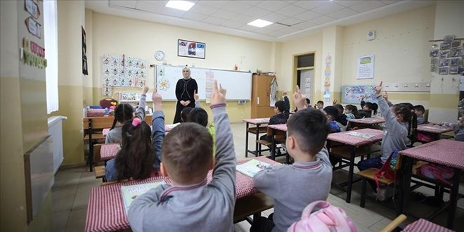 lk ara tatil bitiyor: 20 milyon renci ders ba yapacak