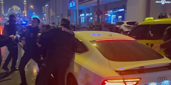 Gece kulbndeki kavga sokaa tat: Linten polis kurtard - Son Dakika Haber