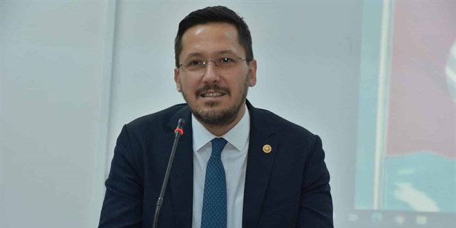 AK Parti Karaman Milletvekili Eser trafik kazas geirdi - Son Dakika Haber