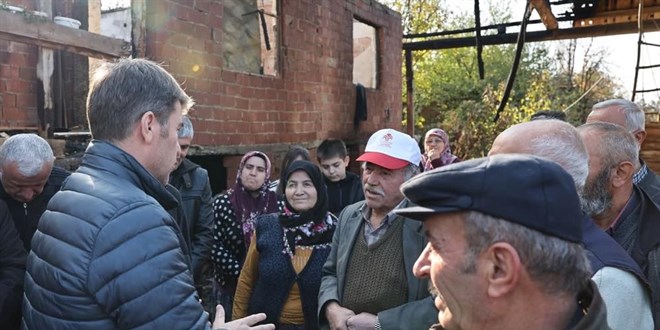 Vali aklad: Yal iftin yanan evleri yeniden ina edilecek - Son Dakika Haber