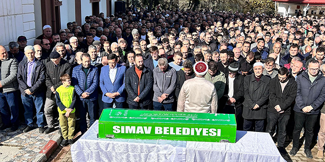 Voleybol manda fenalaan okul mdr yaamn yitirdi