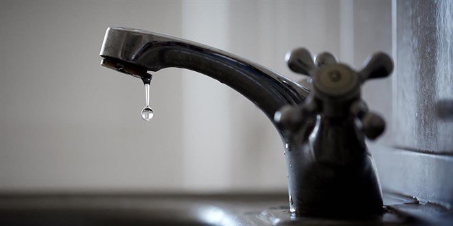 zmir'in iki ilesinde 13 saatlik su kesintisi